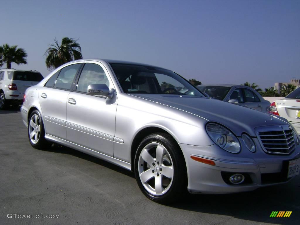 2007 E 550 Sedan - Iridium Silver Metallic / Black photo #1