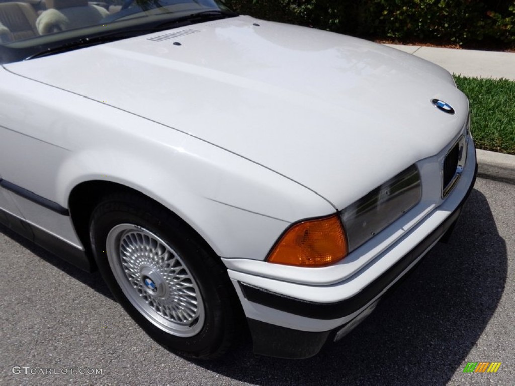 1994 3 Series 325i Convertible - Alpine White / Beige photo #33