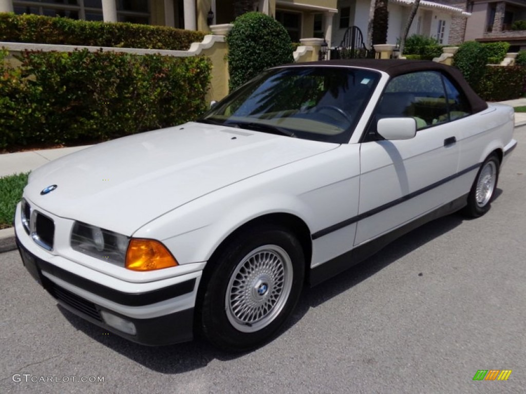 1994 3 Series 325i Convertible - Alpine White / Beige photo #37
