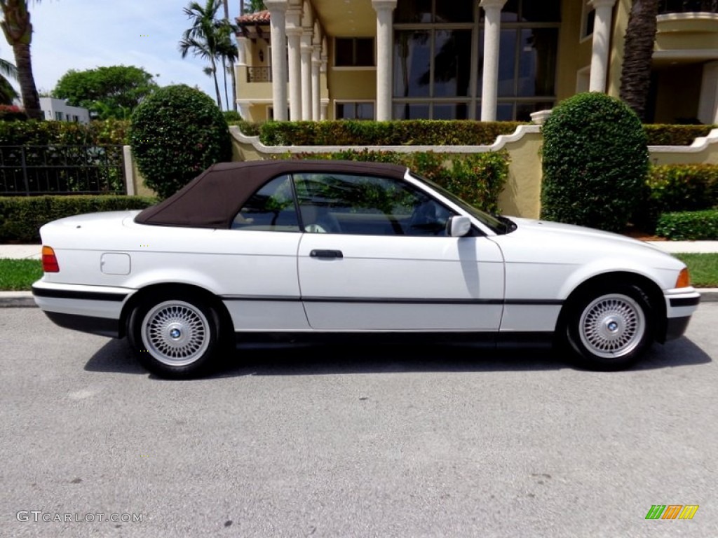 1994 3 Series 325i Convertible - Alpine White / Beige photo #47