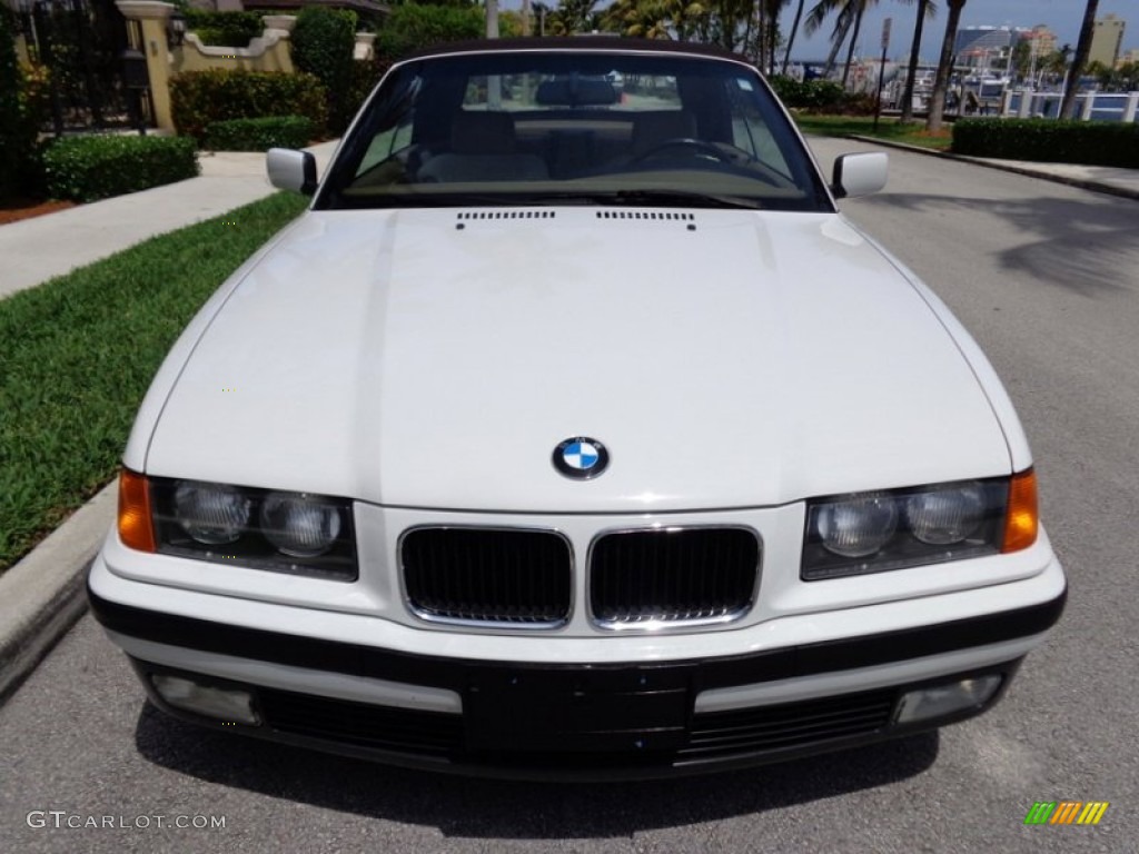 1994 3 Series 325i Convertible - Alpine White / Beige photo #51