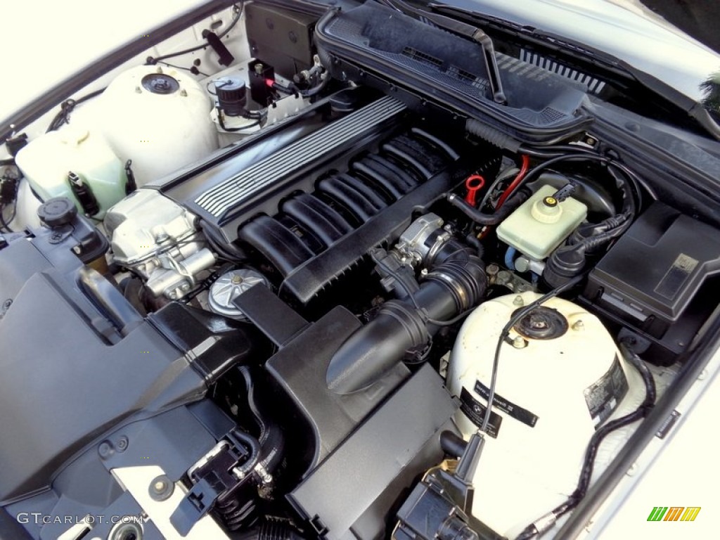 1994 BMW 3 Series 325i Convertible Engine Photos
