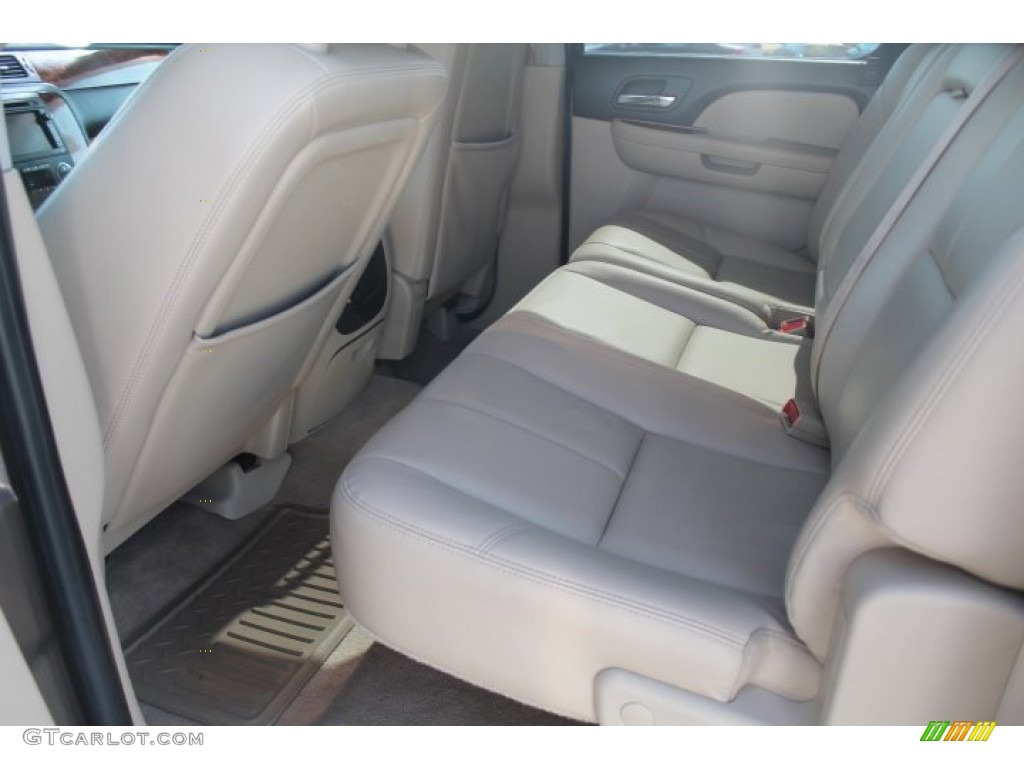 2008 Silverado 3500HD LTZ Crew Cab 4x4 - Desert Brown Metallic / Light Titanium/Ebony photo #29