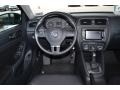 Black - Jetta SE Sedan Photo No. 15