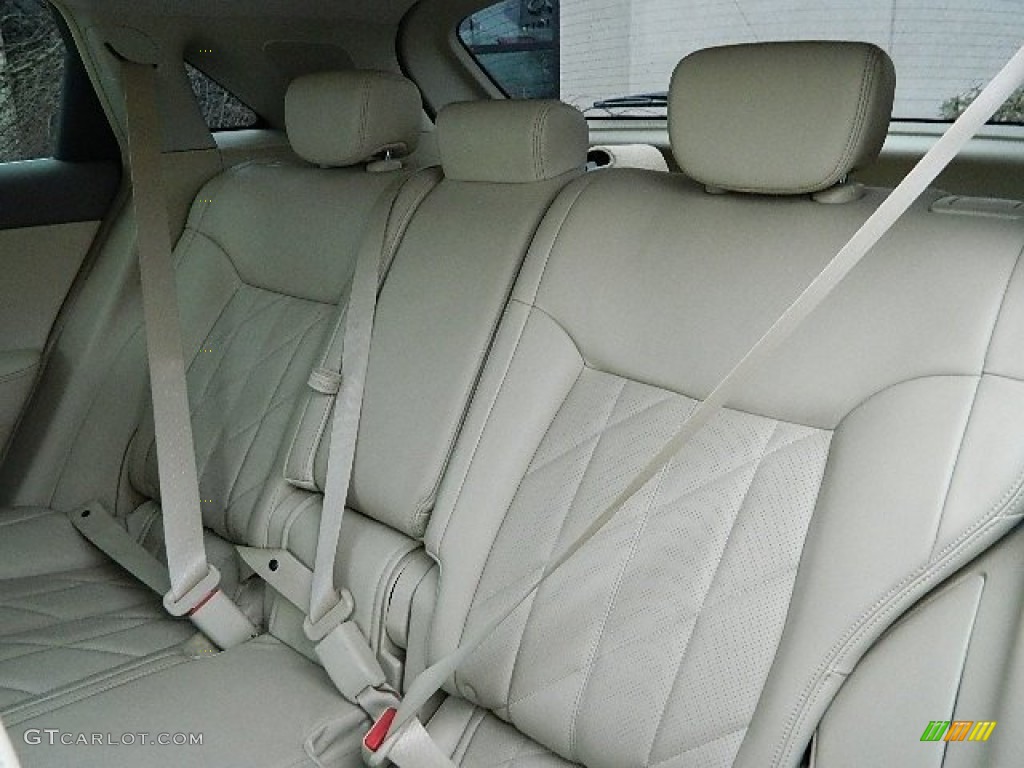 2010 Infiniti FX 35 AWD Rear Seat Photos