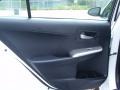 Super White - Camry SE Photo No. 29