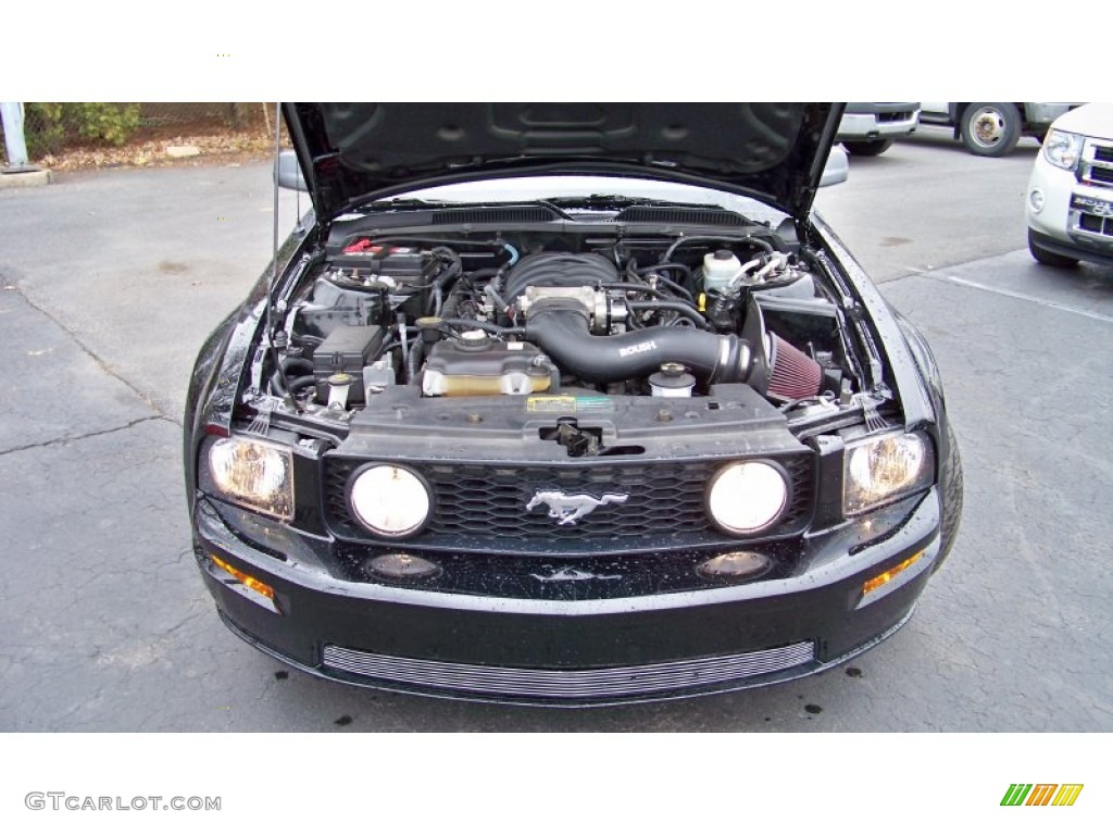 2006 Mustang GT Premium Convertible - Black / Light Parchment photo #15