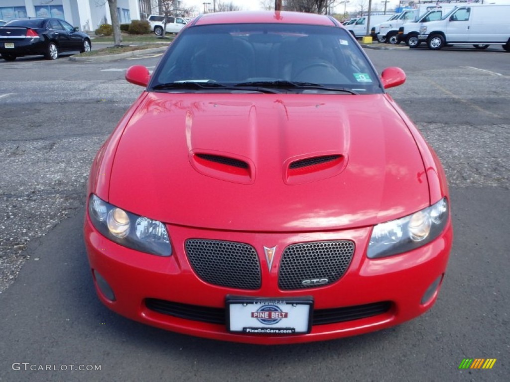 2006 GTO Coupe - Spice Red Metallic / Black photo #2
