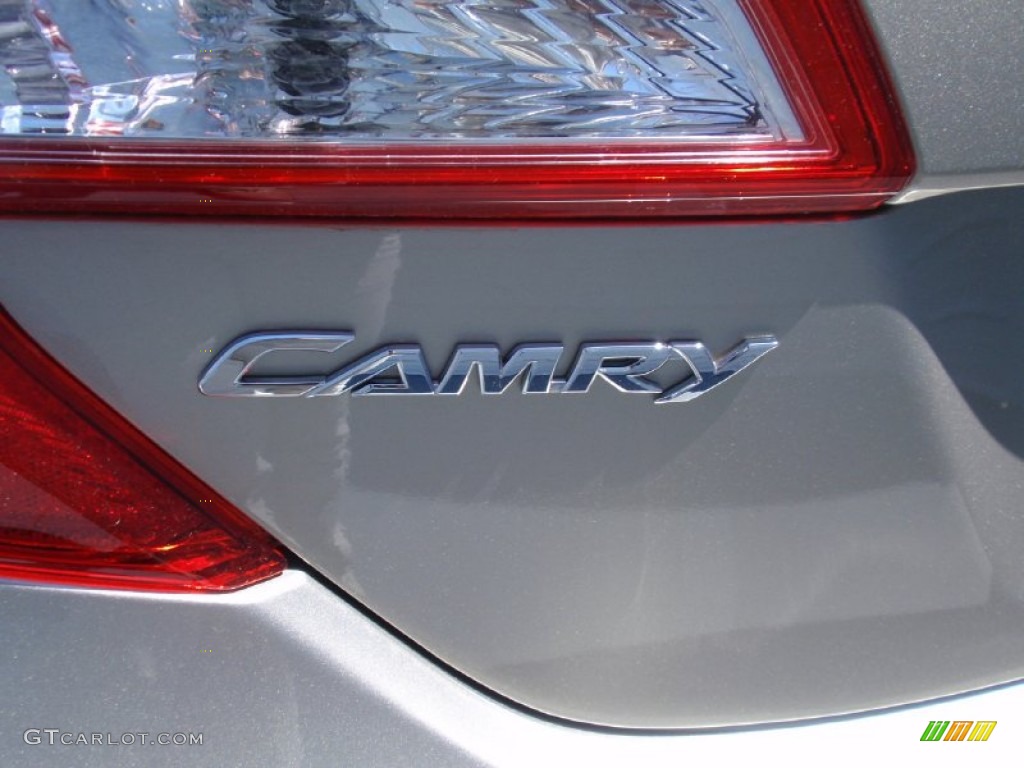 2014 Camry LE - Champagne Mica / Ivory photo #13