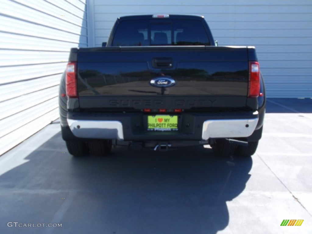 2014 F350 Super Duty Lariat Crew Cab 4x4 Dually - Tuxedo Black Metallic / Black photo #5