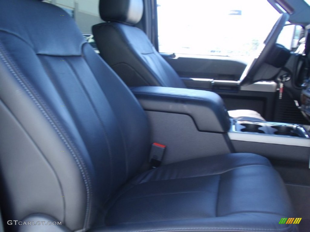 2014 F350 Super Duty Lariat Crew Cab 4x4 Dually - Tuxedo Black Metallic / Black photo #21