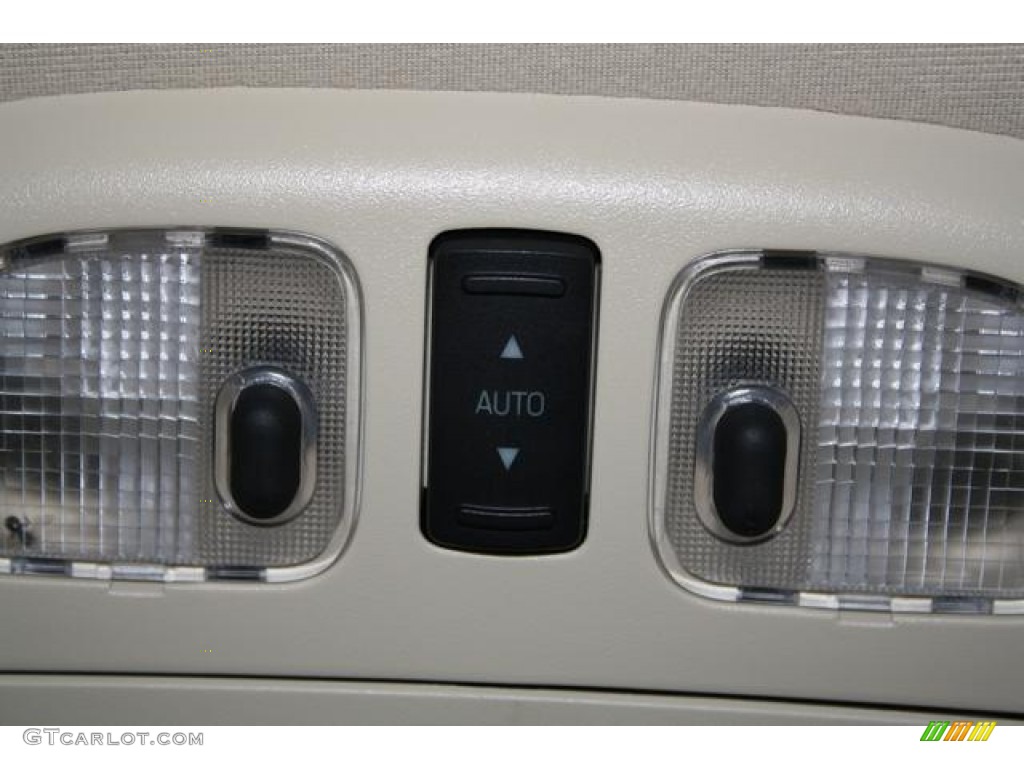 2008 Milan V6 Premier AWD - Black / Camel photo #42