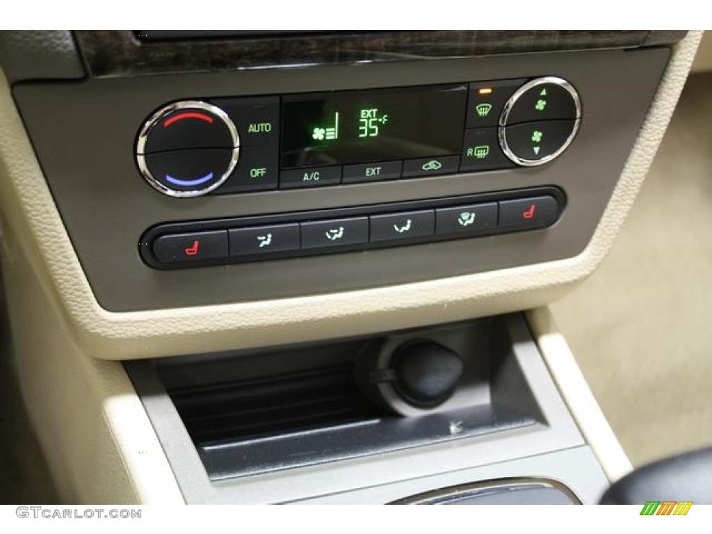 2008 Milan V6 Premier AWD - Black / Camel photo #46