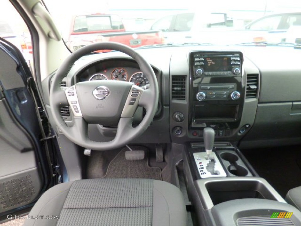 2014 Titan SV King Cab 4x4 - Graphite Blue / Charcoal photo #14