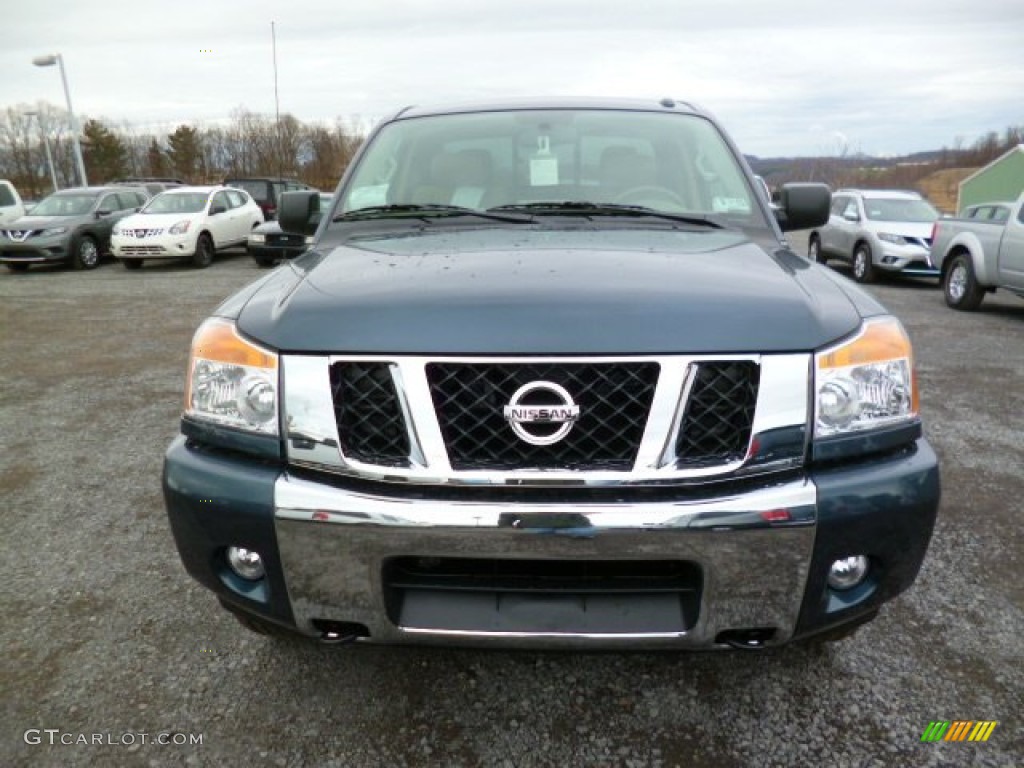 2014 Titan SV King Cab 4x4 - Graphite Blue / Almond photo #2