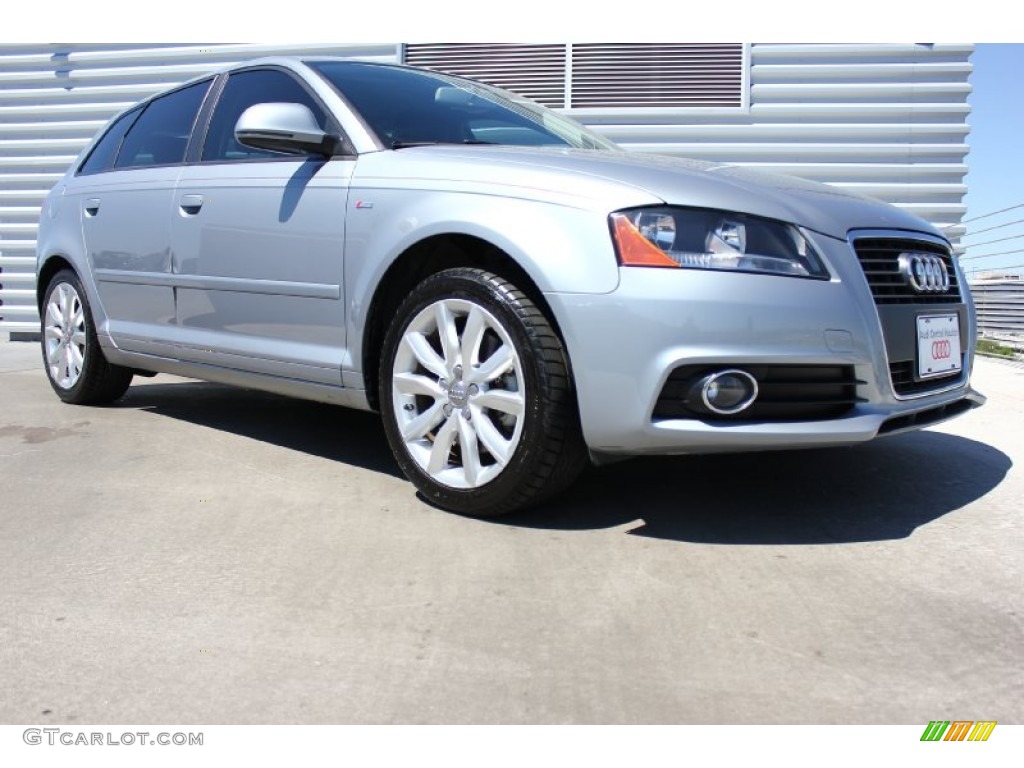 2010 A3 2.0 TFSI - Monza Silver Metallic / Black photo #1