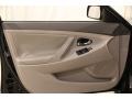 Black - Camry LE Photo No. 4
