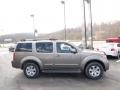 Granite Metallic - Pathfinder SE 4x4 Photo No. 4