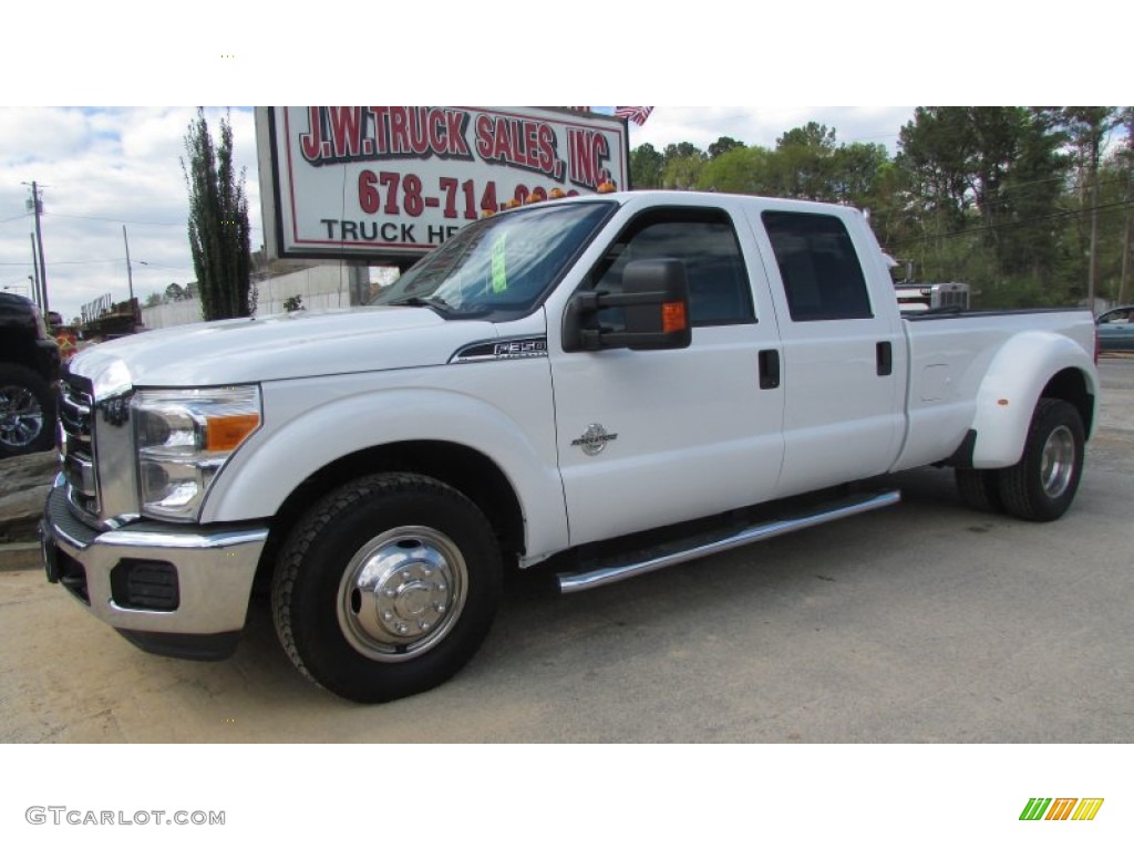 2012 F350 Super Duty XLT Crew Cab Dually - Oxford White / Steel photo #3