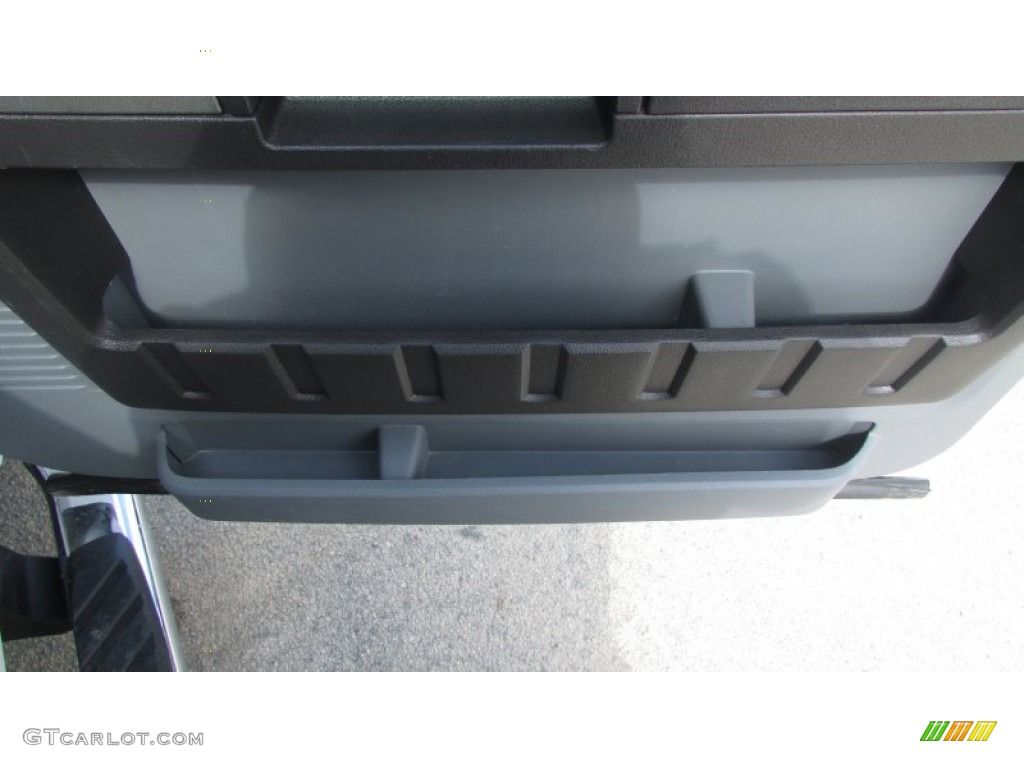 2012 F350 Super Duty XLT Crew Cab Dually - Oxford White / Steel photo #44