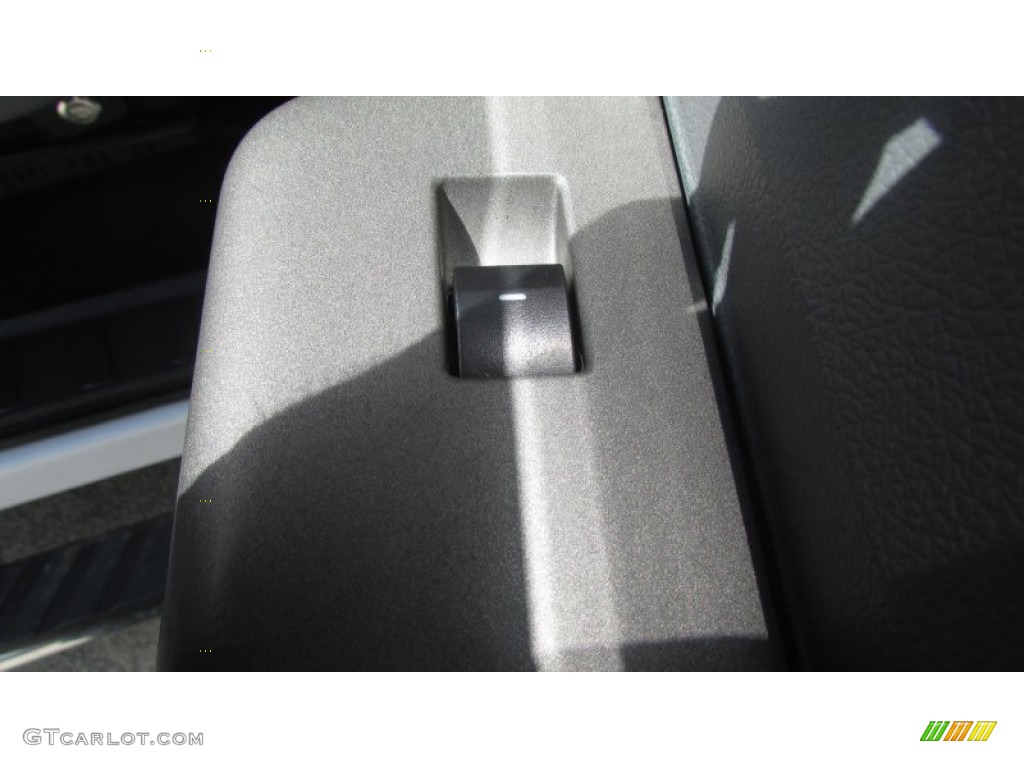 2012 F350 Super Duty XLT Crew Cab Dually - Oxford White / Steel photo #50
