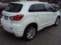 Diamond White - Outlander Sport SE Photo No. 6