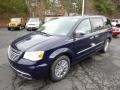 True Blue Pearl - Town & Country Touring-L Photo No. 2