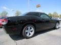 Black - Challenger SXT Photo No. 3
