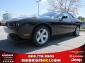Black - Challenger SXT Photo No. 1