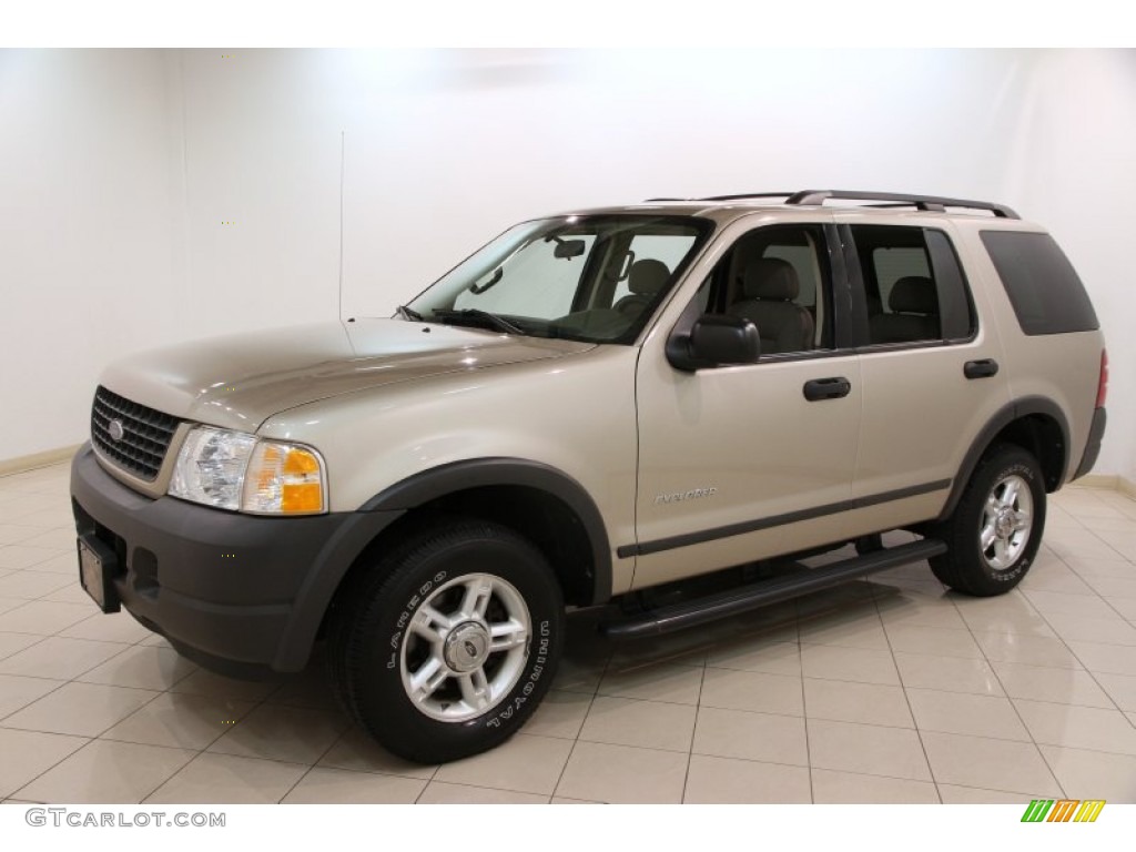 2004 Explorer XLS 4x4 - Pueblo Gold Metallic / Medium Parchment photo #3