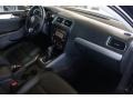 Black - Jetta SE Sedan Photo No. 42