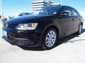 Black - Jetta SE Sedan Photo No. 3