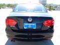 Black - Jetta SE Sedan Photo No. 5
