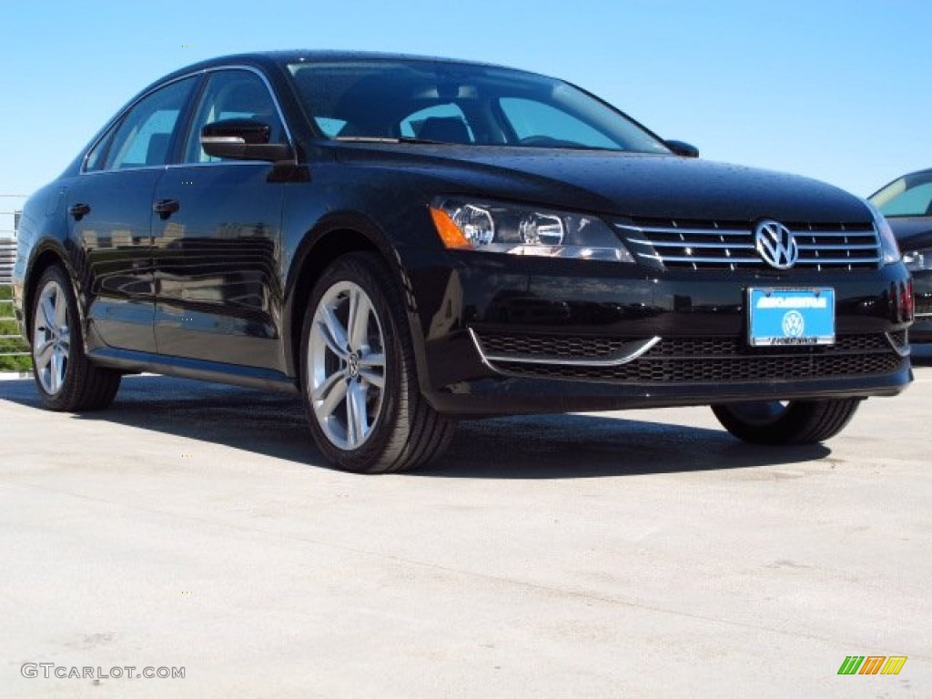 2014 Passat TDI SE - Black / Titan Black photo #1