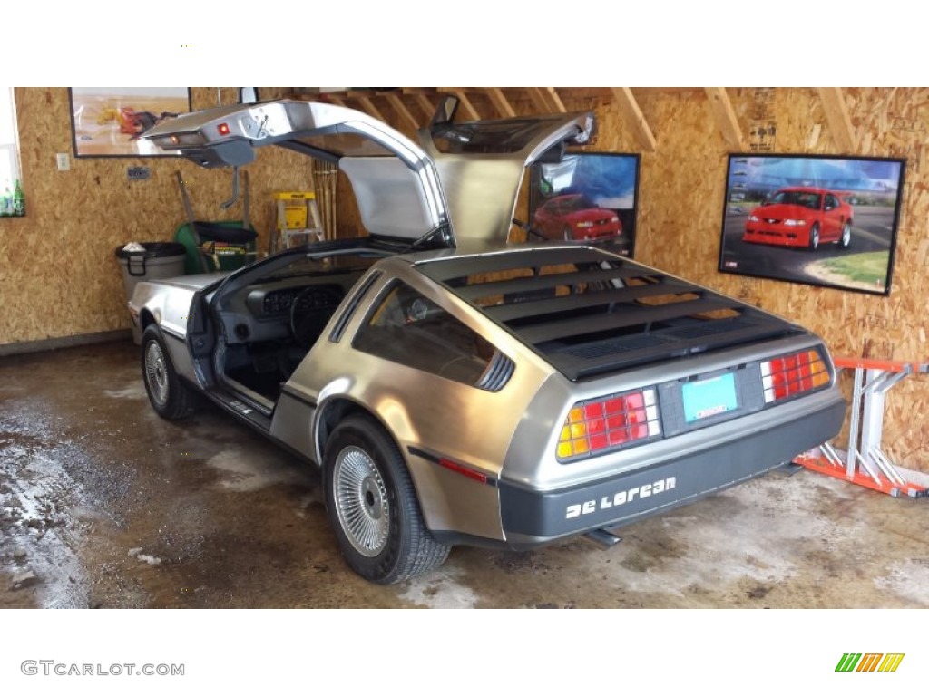 1983 DMC-12  - Stainless Steel / Gray photo #5