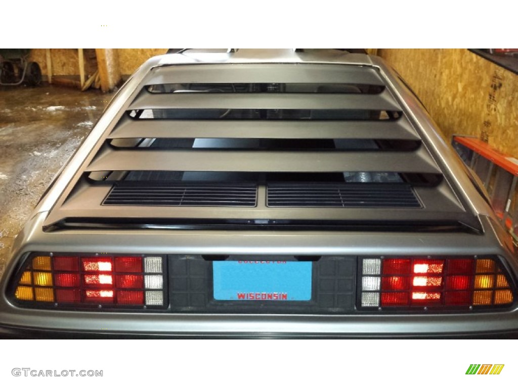 1983 DMC-12  - Stainless Steel / Gray photo #7