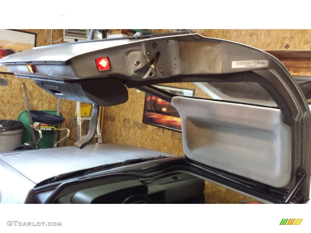 1983 Delorean DMC-12 Standard DMC-12 Model Door Panel Photos