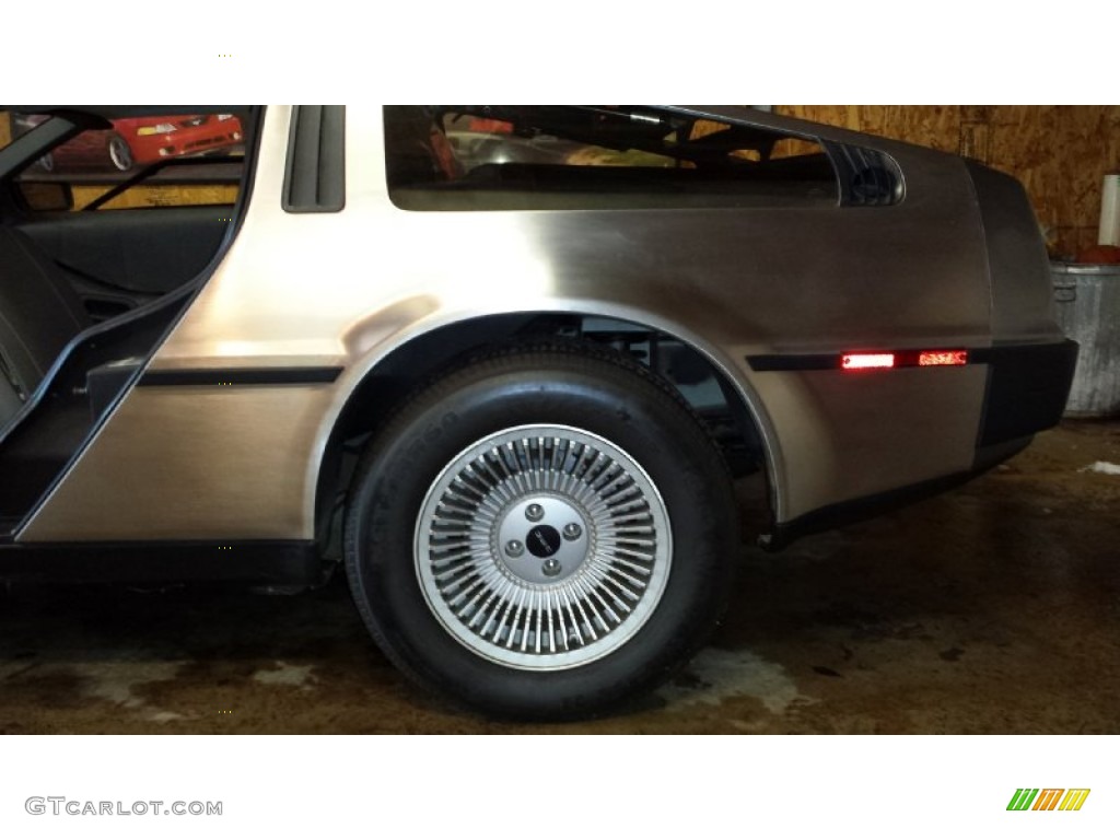 1983 Delorean DMC-12 Standard DMC-12 Model Wheel Photo #92346132