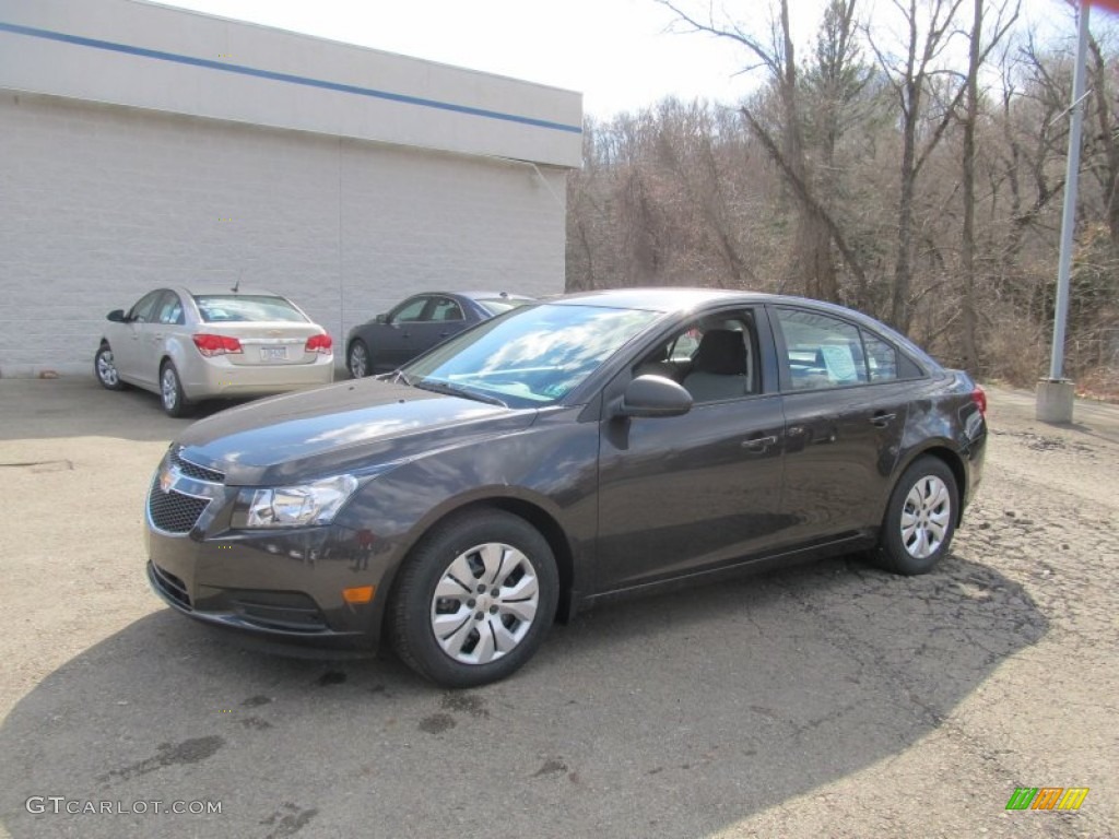 2014 Cruze LS - Tungsten Metallic / Jet Black/Medium Titanium photo #1