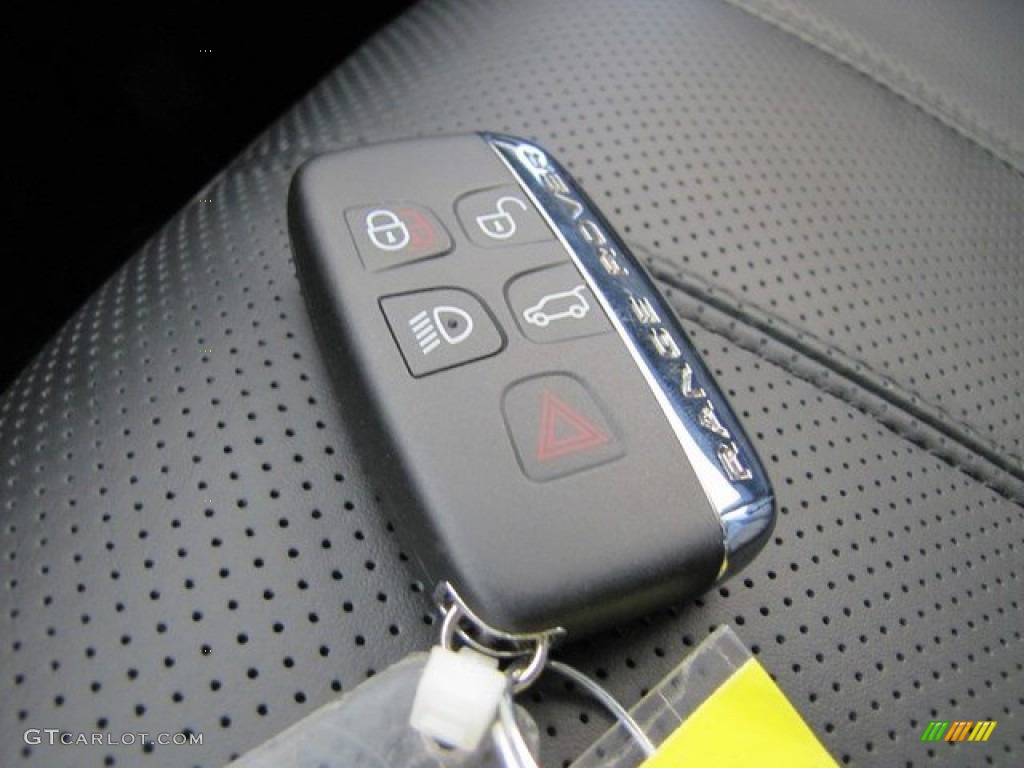 2014 Land Rover Range Rover Sport SE Keys Photos