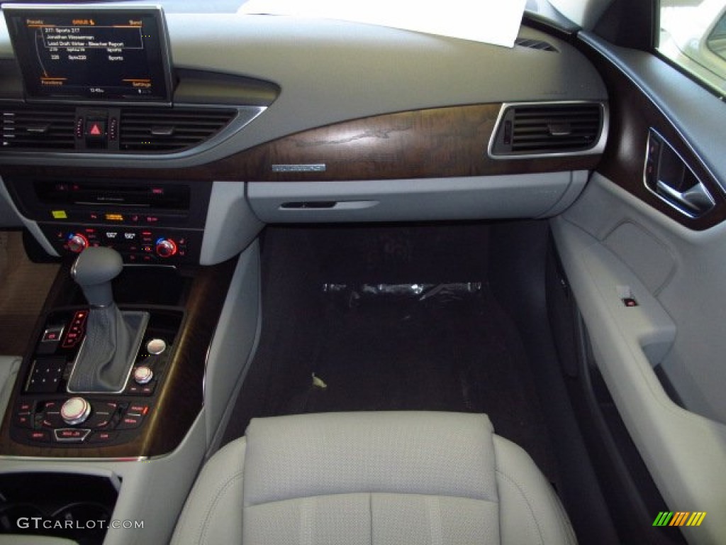 2014 Audi A7 3.0 TDI quattro Prestige Titanium Gray Dashboard Photo #92354394