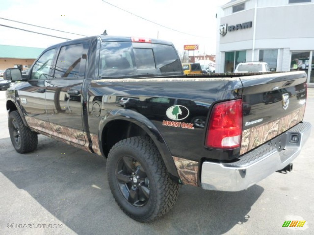 2014 1500 Mossy Oak Edition Crew Cab 4x4 - Black / Canyon Brown/Light Frost Beige photo #3
