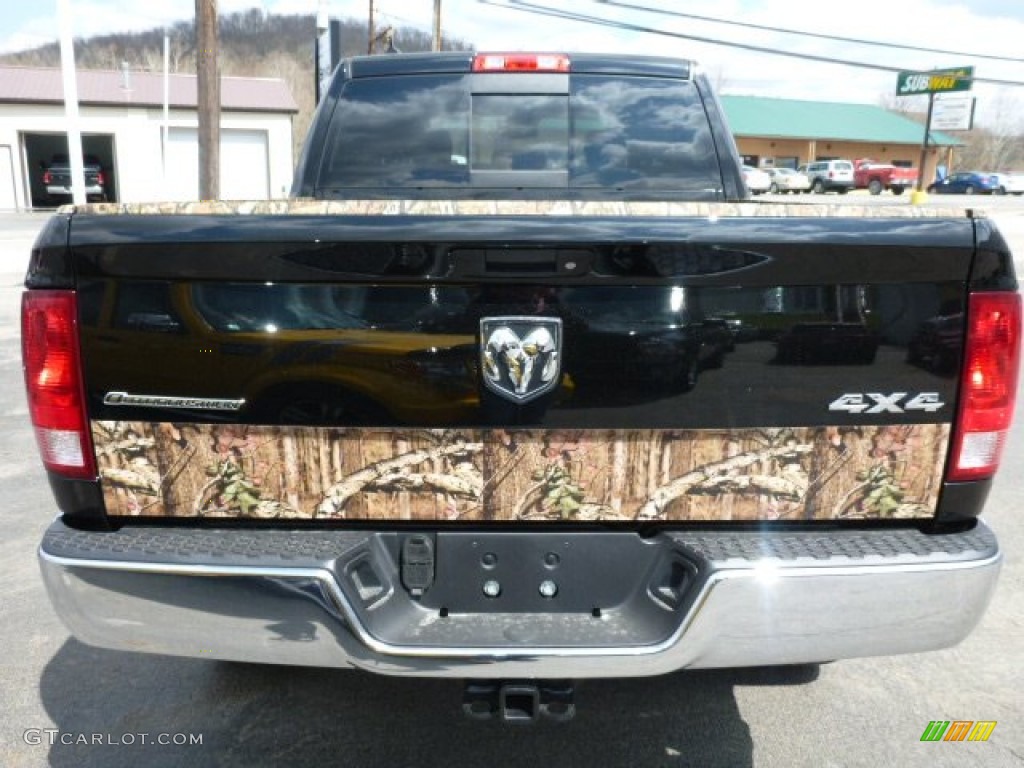 2014 1500 Mossy Oak Edition Crew Cab 4x4 - Black / Canyon Brown/Light Frost Beige photo #4