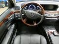 Black - S 550 4Matic Sedan Photo No. 23