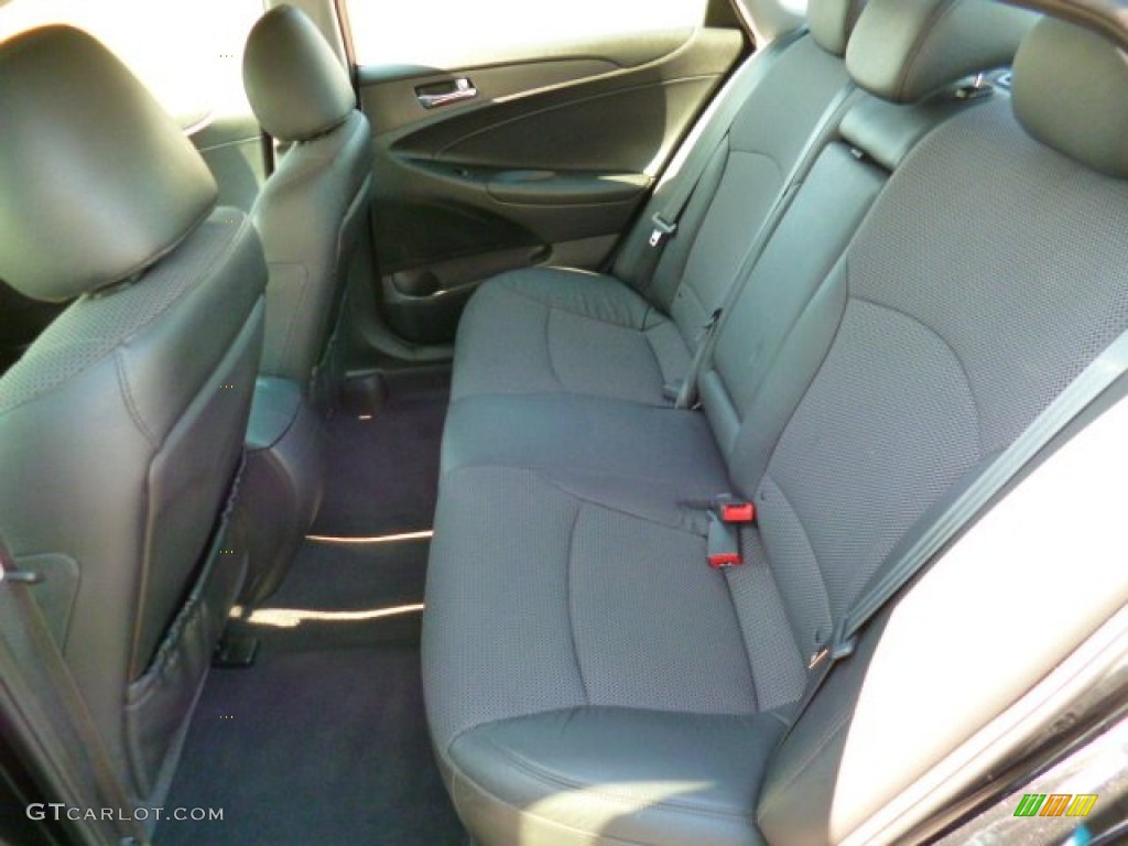 2011 Sonata SE 2.0T - Midnight Black / Black photo #13