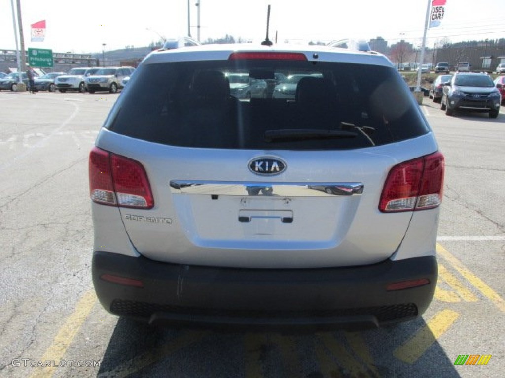 2011 Sorento LX AWD - Bright Silver / Black photo #9