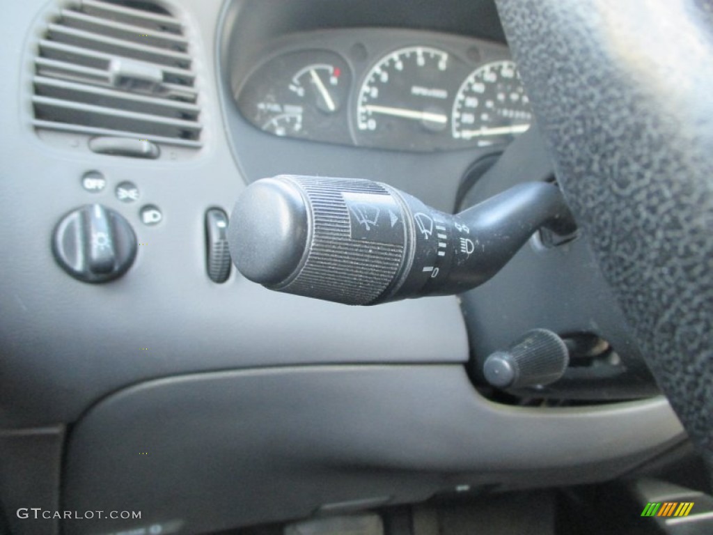 1999 Ford Ranger XLT Extended Cab 4x4 Controls Photos