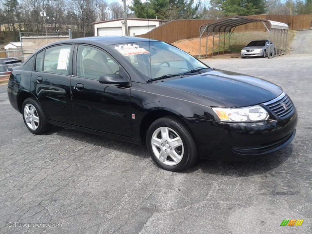 2007 ION 2 Sedan - Black Onyx / Gray photo #2