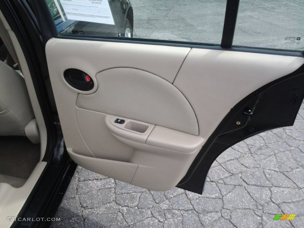 2007 ION 2 Sedan - Black Onyx / Gray photo #17