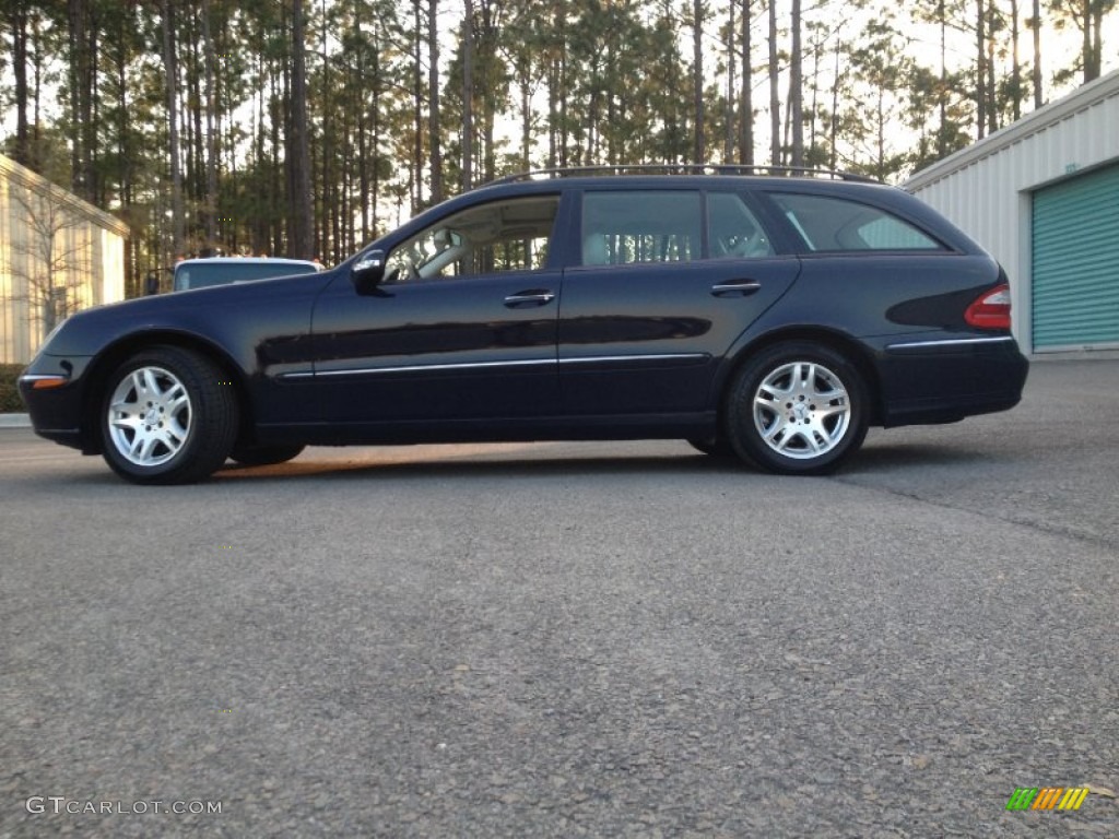 2004 E 320 4Matic Wagon - Midnight Blue / Ash photo #2